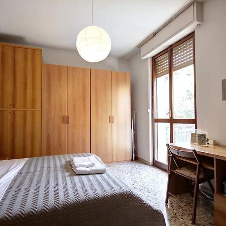 Milanrentals - Lotto Apartment Buitenkant foto